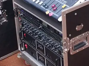 Amplifier Peavey 4000 Watts