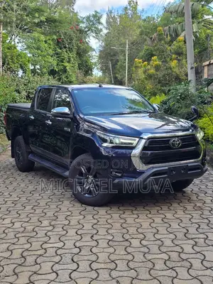Toyota Hilux 2020 Blue