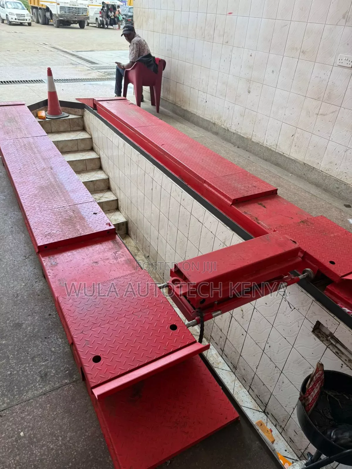 Suitable and Reliable Wheel Alignment and Pit Rack Machine Sunshine