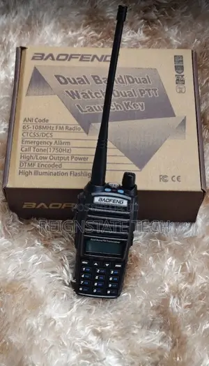 Portable Baofeng Radio Calls Uv 82 Dual Bands