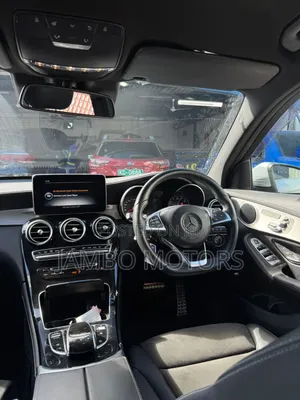 Mercedes-Benz GLC-Class 2019 Silver