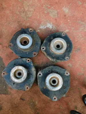 Volkswagen Golf Mk5 ,Mk6 Front Shock Mountain