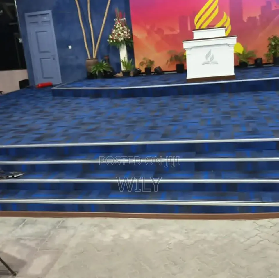 Wall to Wall Carpet