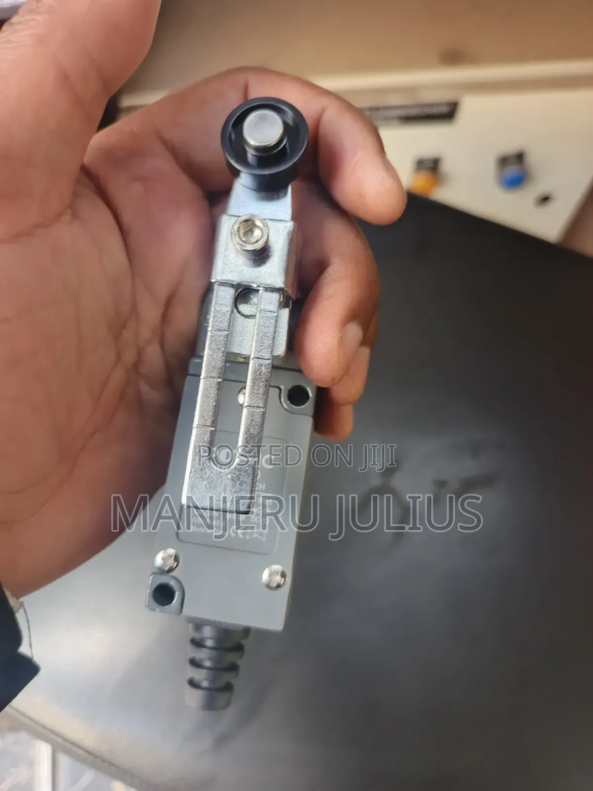10amps Limits Switch