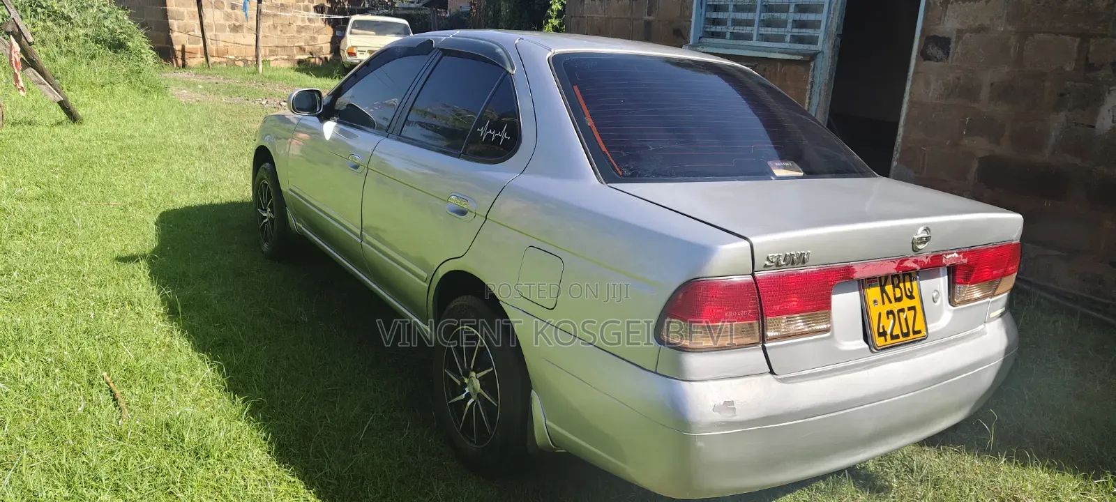 Nissan FB15 2004 Silver