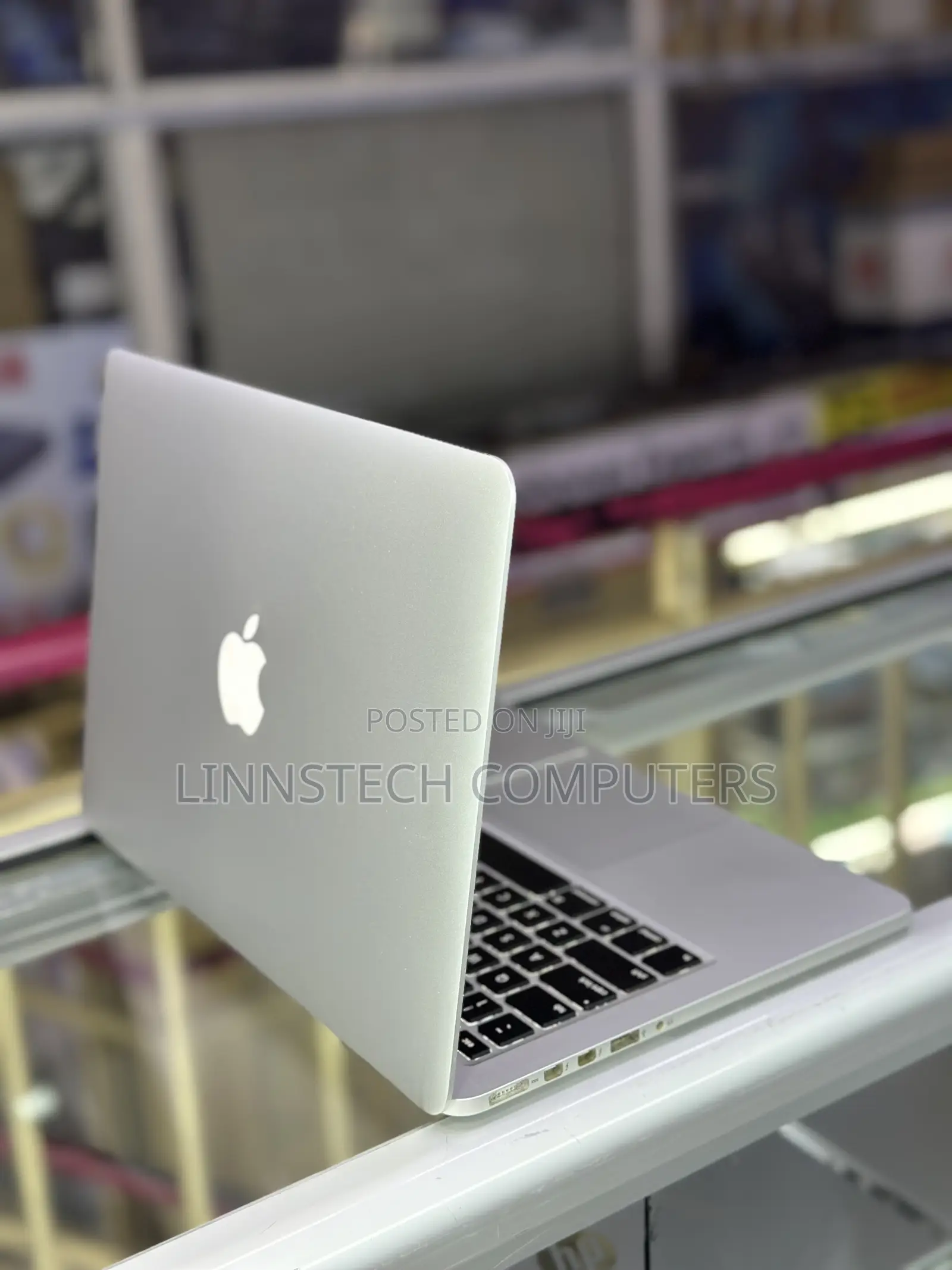 Laptop Apple MacBook Pro 2015 8GB Intel Core i5 SSD 500GB