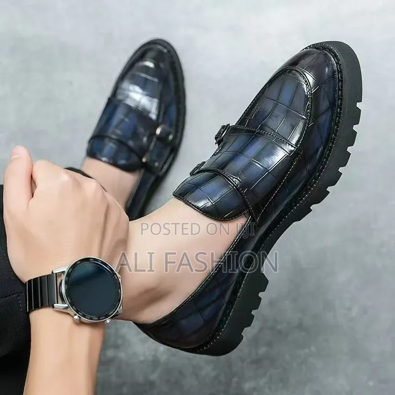 Monk Strap Official