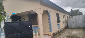 3bdrm Bungalow in Kiembeni, Blue for sale