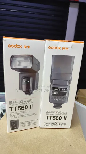 Bright Godox Tt560 Camera Flash for Studio and Portraits
