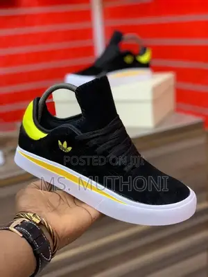 Men’S Adidas Suede Sneakers Size 40-45