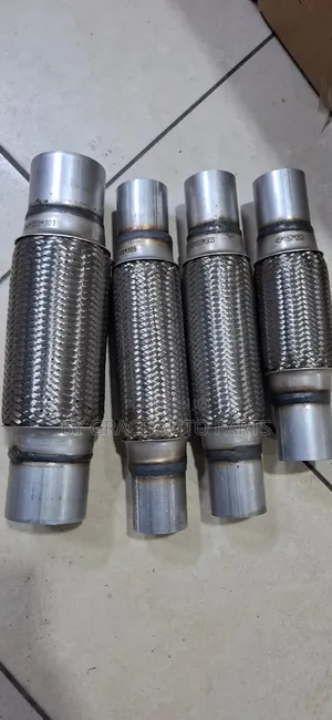 Universal Exhaust Flexible Pipes in Different Sizes.