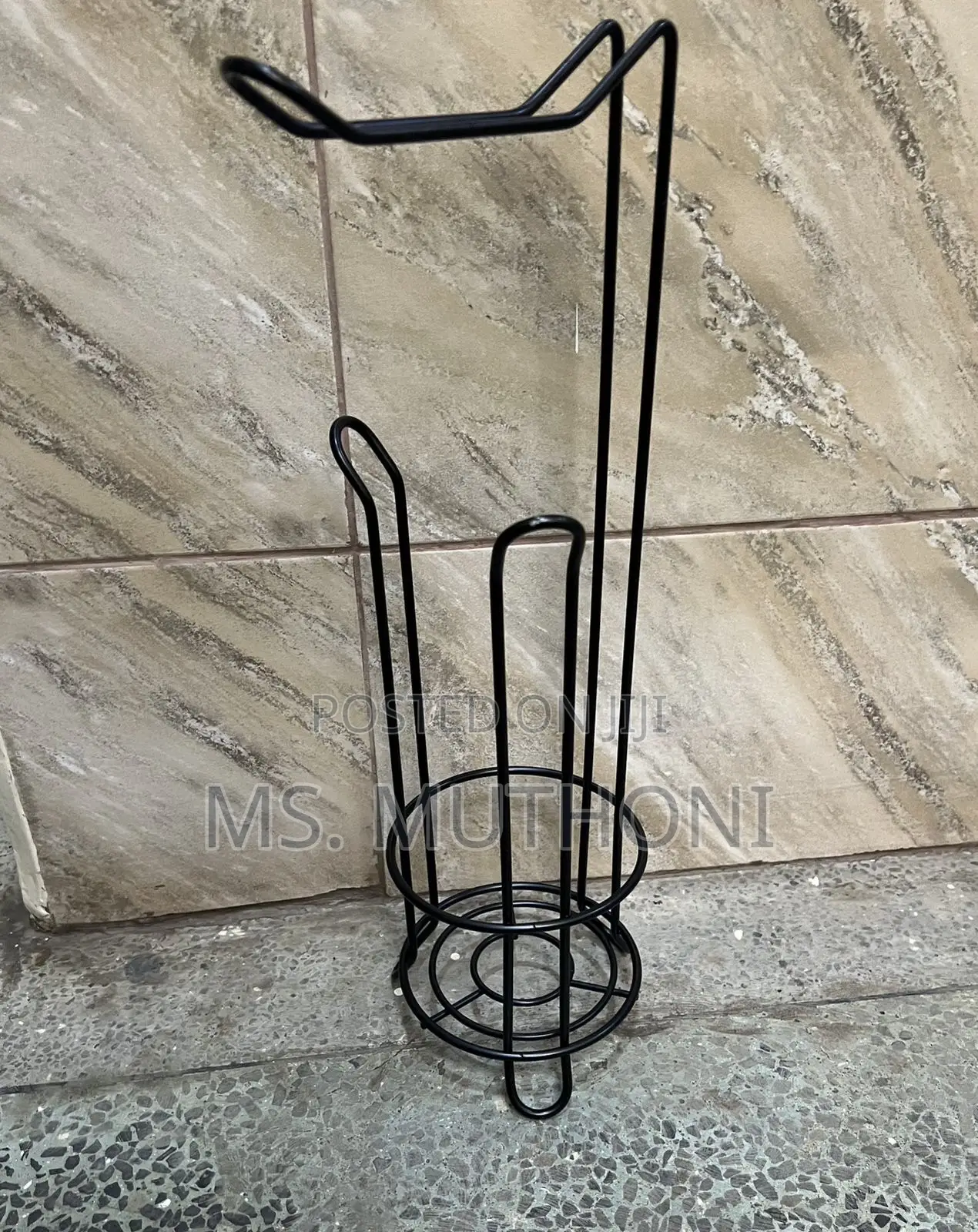 Minimalist Metallic Toilet Tissue Holder