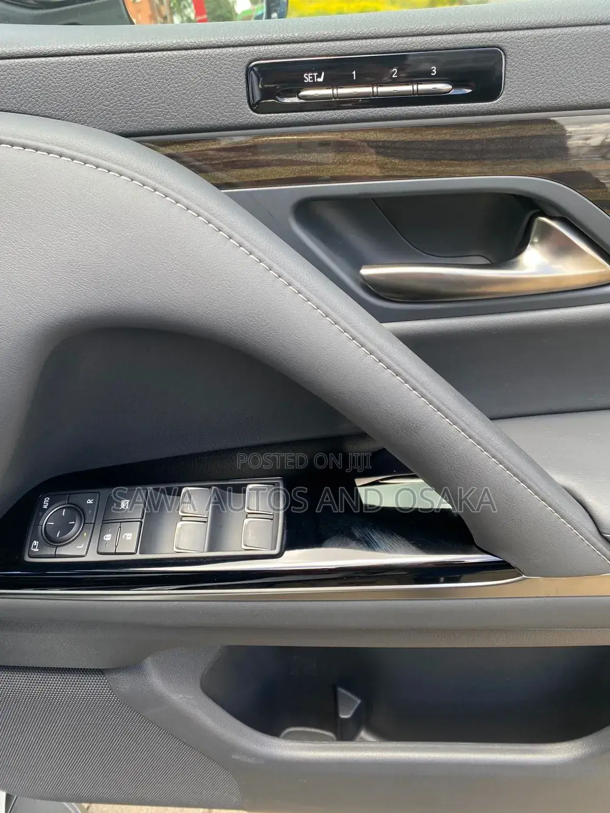 Lexus LX 2022 White