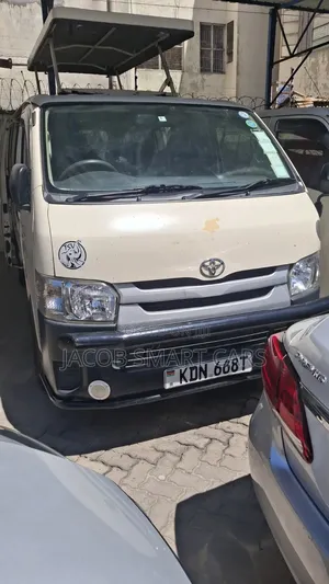 Toyota HiAce 2016 Grey