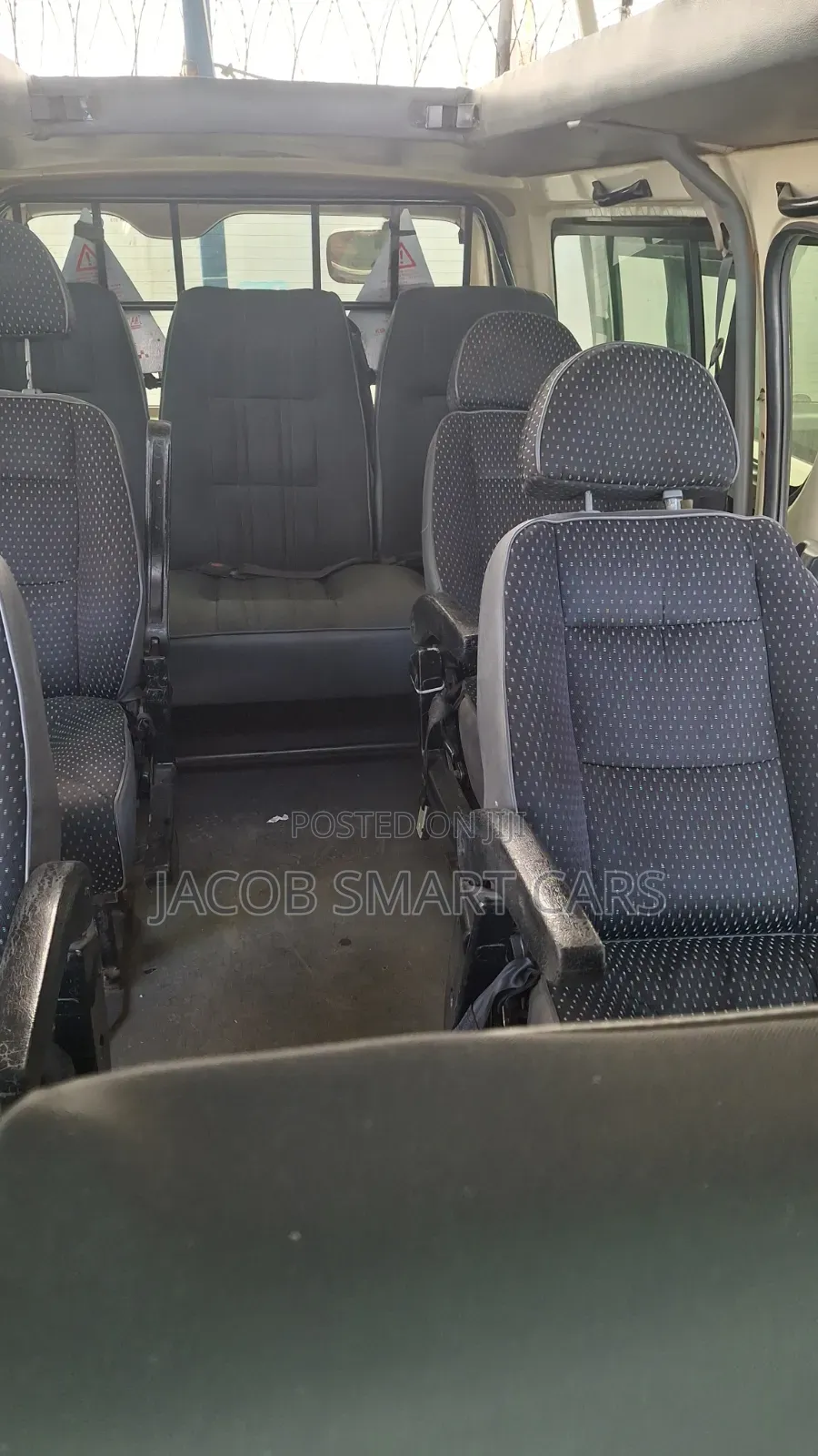 Toyota HiAce 2016 Grey