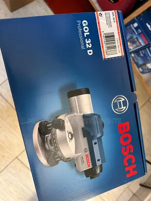 Bosch Gol 32d Level Set – Ideal for Land Surveying Projects