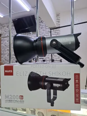 Triopo M200bi Studio Led Video Lighting 200w Bi-Color Bowens Mount