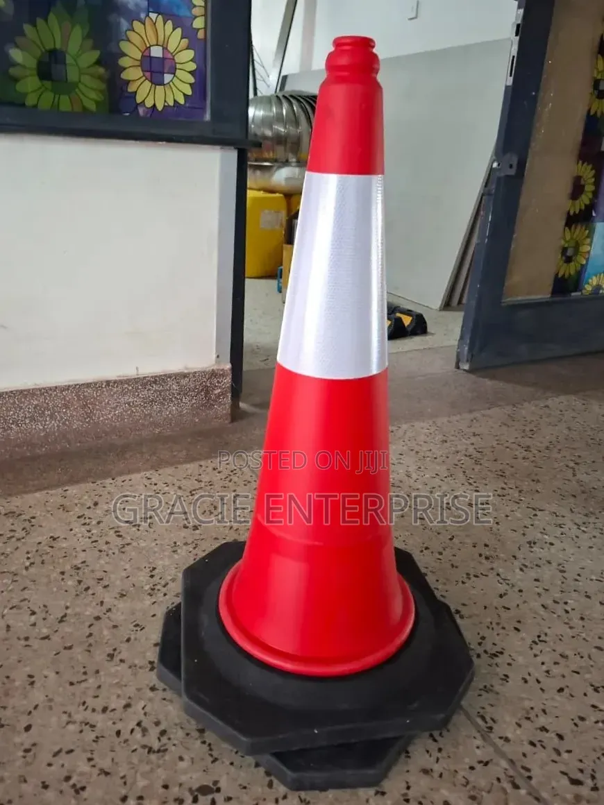 Traffic Cone (75cm)