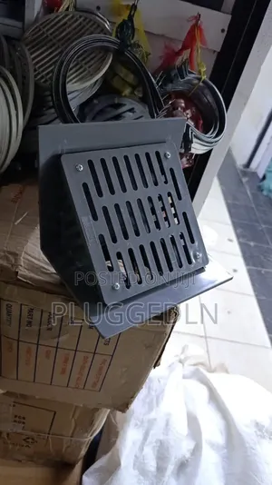 Square Fulbora 4 Inch.