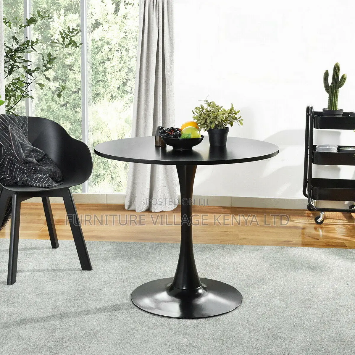 Black Marble Eames Round Restaurant Dining Table