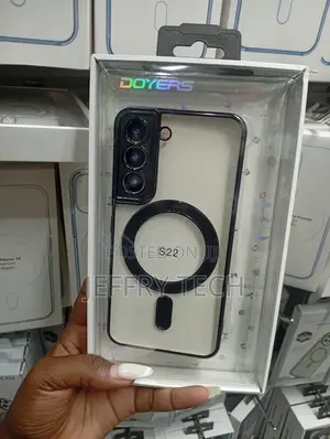 Samsung Galaxy S22 Clear Magnetic Case With a Black Frame.