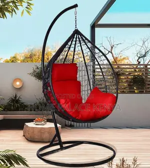 Hanging Chair: Egg Shaped Rattan Swing Chair