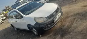 Nissan Advan 2008 White