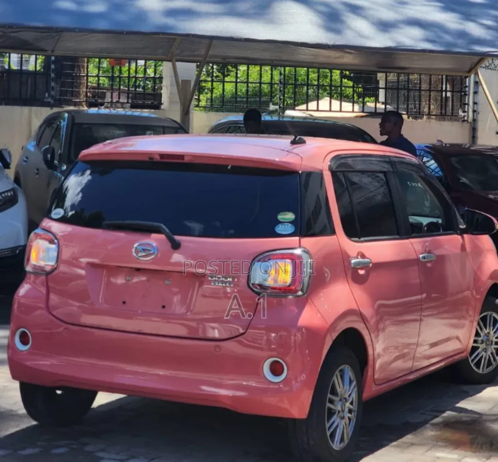 Daihatsu Boon 2019 Pink