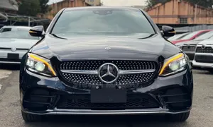 Mercedes-Benz C200 2019 Black
