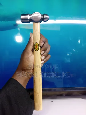 Ball Peen Hammer With Wooden Handle for Engineering Students