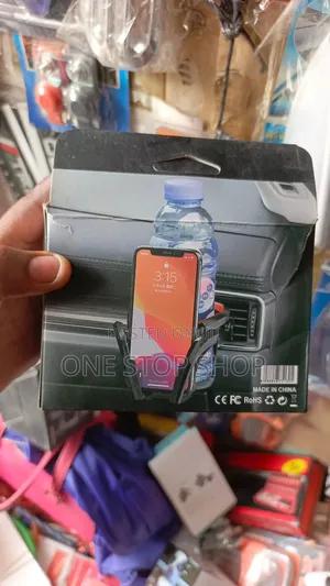 Adjustable Car Air Vent Cup Phone Holder Slants Using Integrated Clips