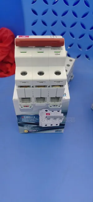 Tripple 125 Amps Havels