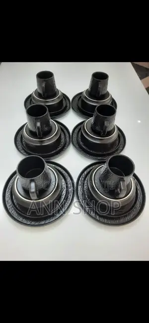 24 Pieces Dinner Set