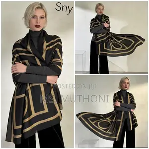Jacquard Shawl Inspired by Traditional Chinese Designs