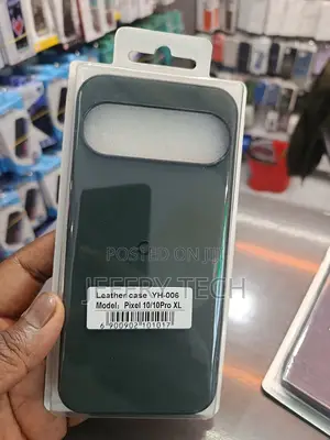Google Pixel 10/10 Pro Xl Premium Leather Finish Back Cover