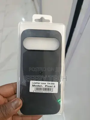 Google Pixel 9 Black Premium Leather-Finish Protective Phone Case