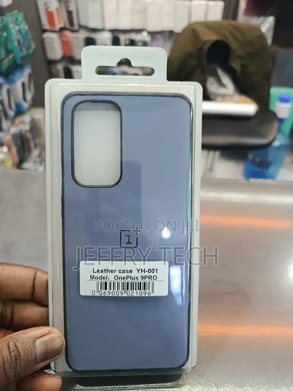 This Is a Blue Leather Case for the Oneplus 9 Pro Phone