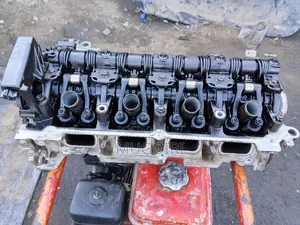 4j10 Cylinder Head