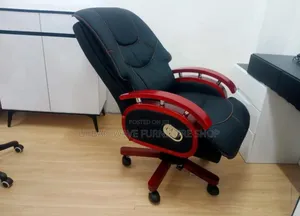 Press Office Executive Chair