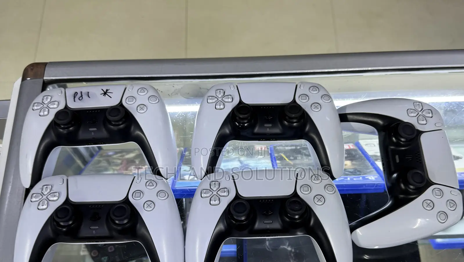 Mint Condition Ex Uk Ps5 Pads