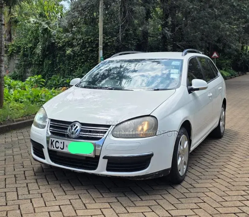 Volkswagen Golf 2008 White