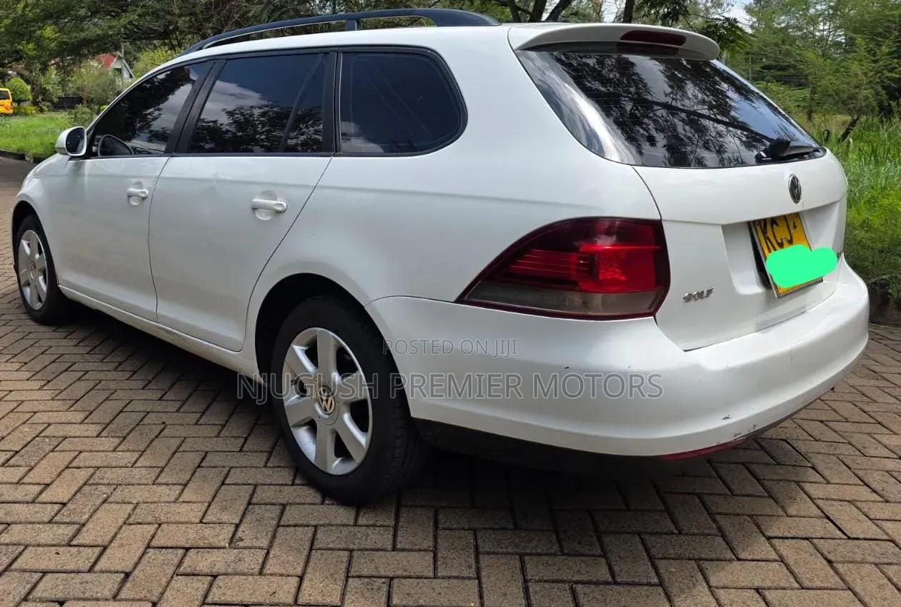 Volkswagen Golf 2008 White