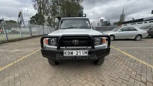 Toyota Land Cruiser 76 Series 2013 White