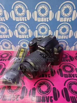 Nikon D3000 DSLR Camera-Works Perfect