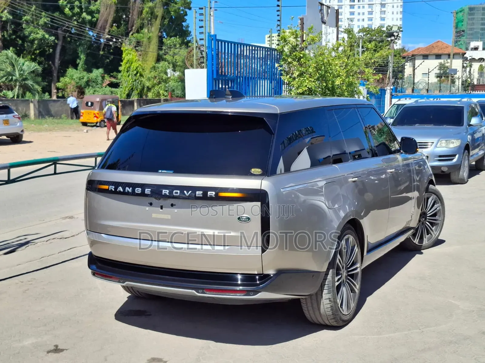 Land Rover Range Rover Vogue 2023 Silver