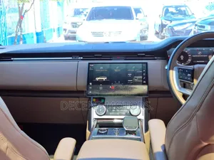 Land Rover Range Rover Vogue 2023 Silver