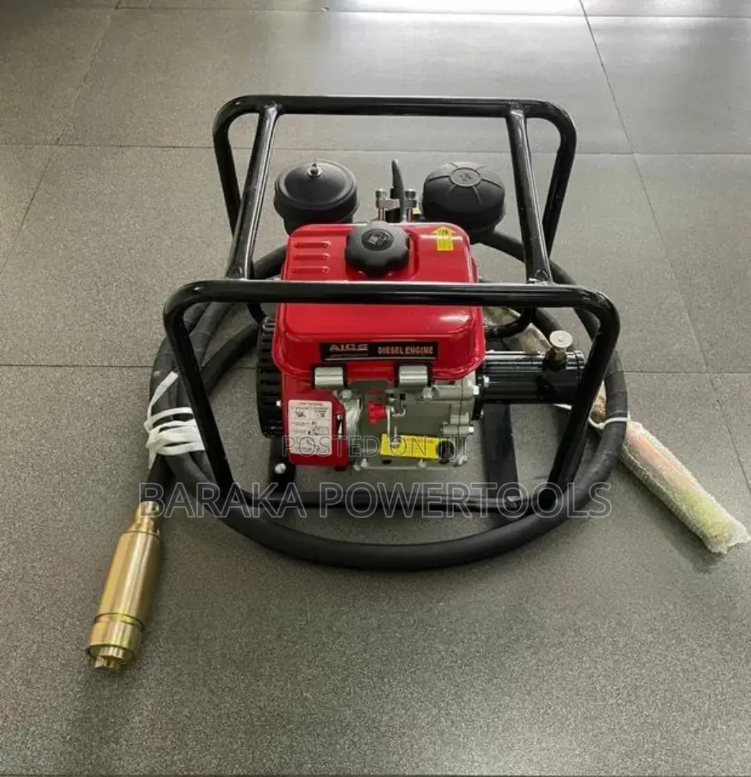 Diesel Powered Concrete Vibrator