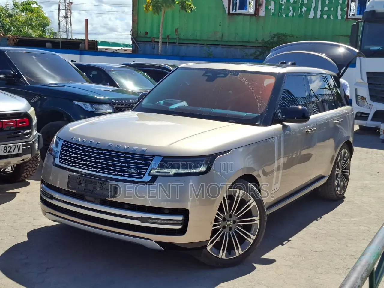 Land Rover Range Rover Vogue 2023 Silver