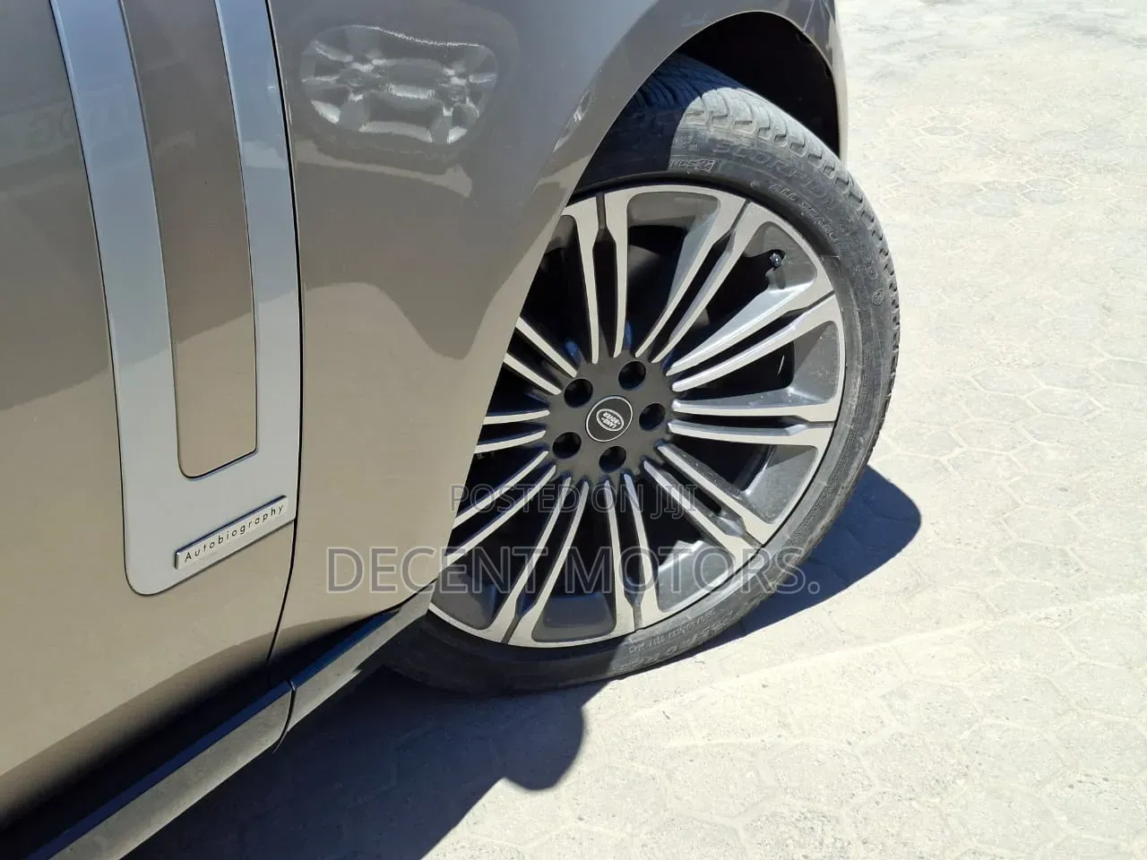 Land Rover Range Rover Vogue 2023 Silver