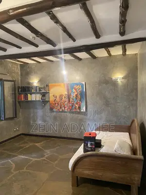 Furnished 5bdrm House in Town Centre for sale